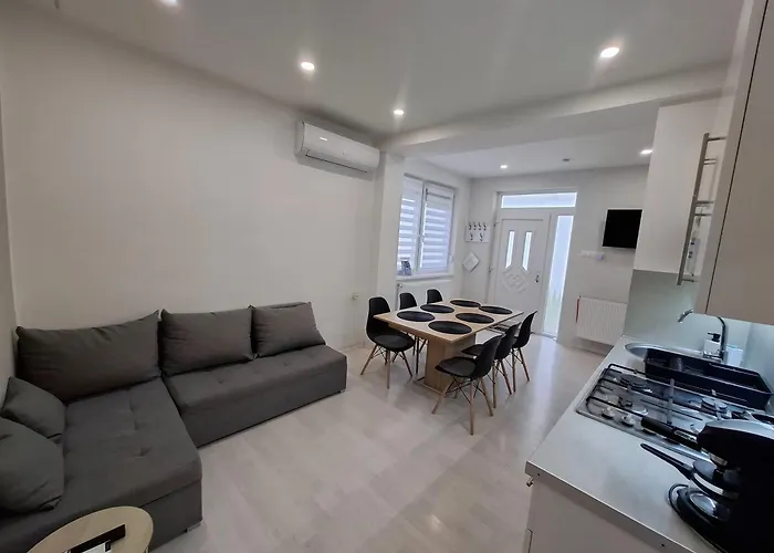 Stilus Apartment *